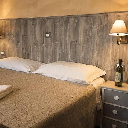 Hotel Serena 3*