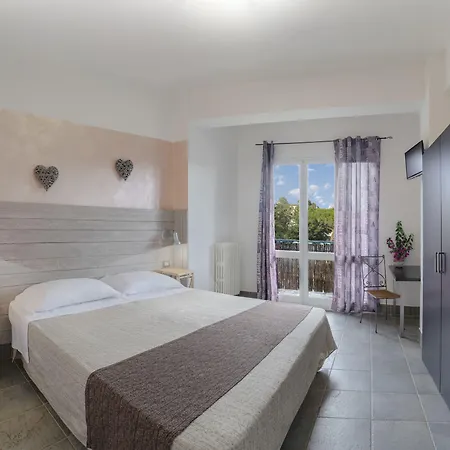 Hotel Serena 3*